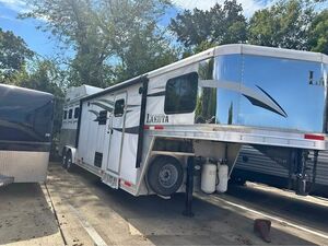 2020 3-Horse LQ Trailer in Louisiana