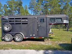 Stock Trailer with Living Quarters in Florida