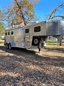 WW 3 Horse LQ 3-Horse LQ Trailer in Texas