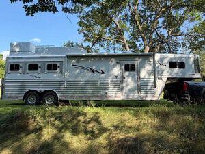 2019 4-Horse LQ Trailer in Nebraska