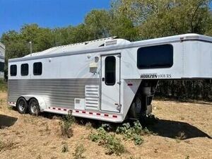 2012 3-Horse LQ Trailer in Ohio