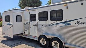 2005 3-Horse LQ Trailer in California